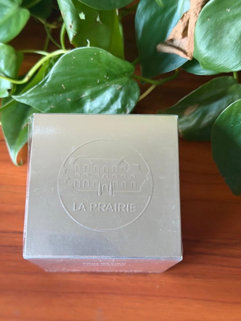 La Prairie - Skin Caviar Luxe Cream (50ml/1.7oz ) - Sealed / New in Box - Picture 2 of 5